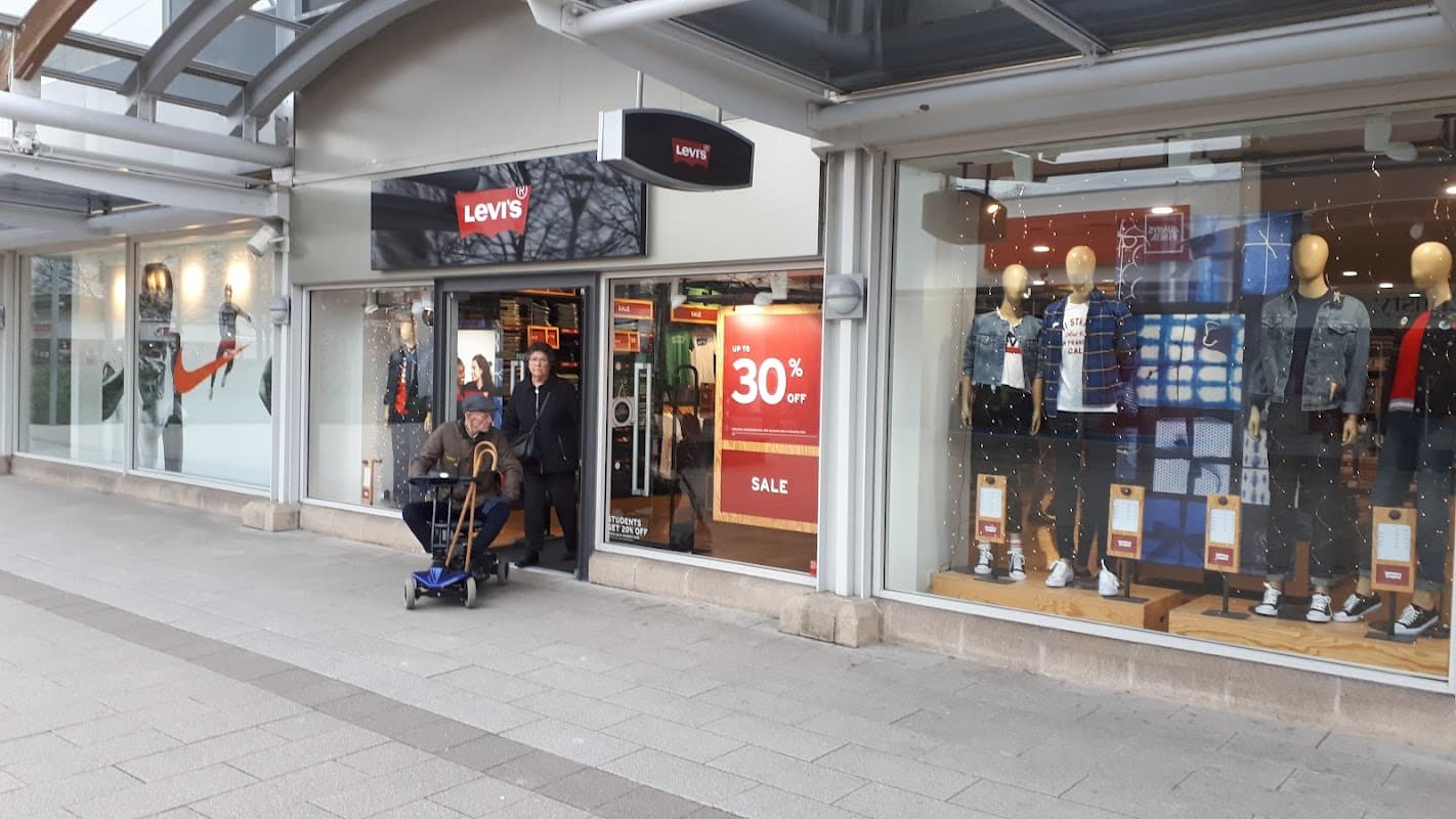 Levi'sĀ® Castleford - Clothes Shops in castleford
