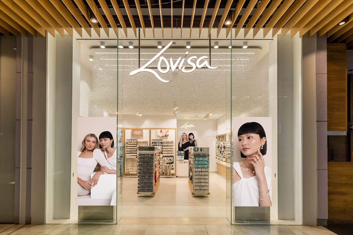 Lovisa - Jewellers in castleford