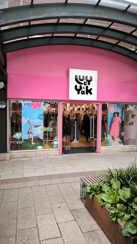 Lucy & Yak Outlet - Outlet Stores in castleford