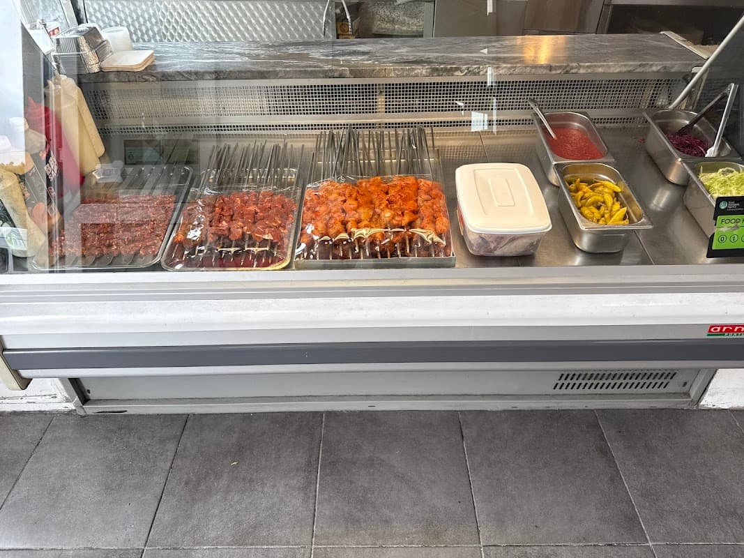 Marmaris Grill & Pizza - Takeaway in castleford