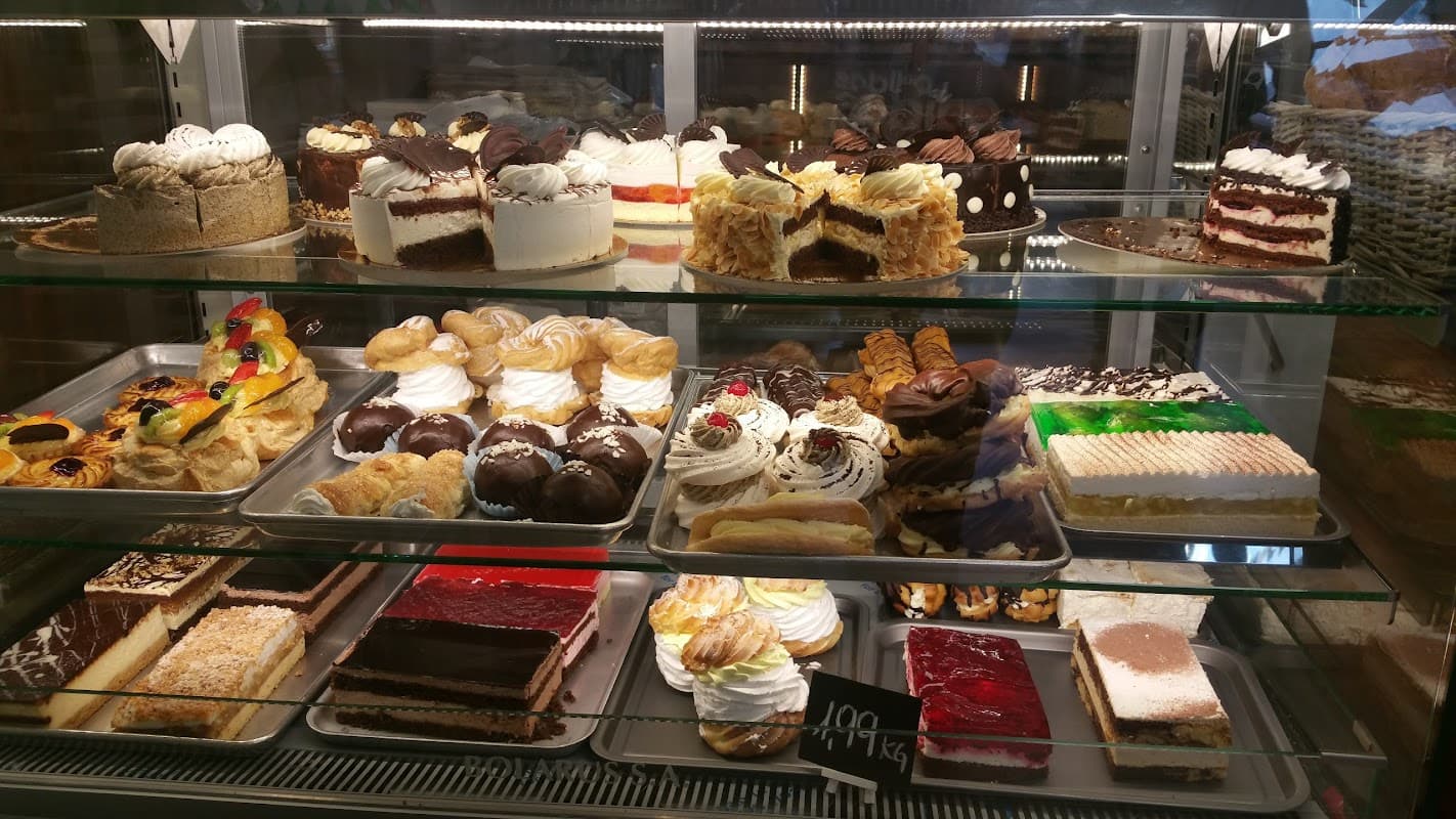 Martyna Polish Food Ltd - Grocers in castleford