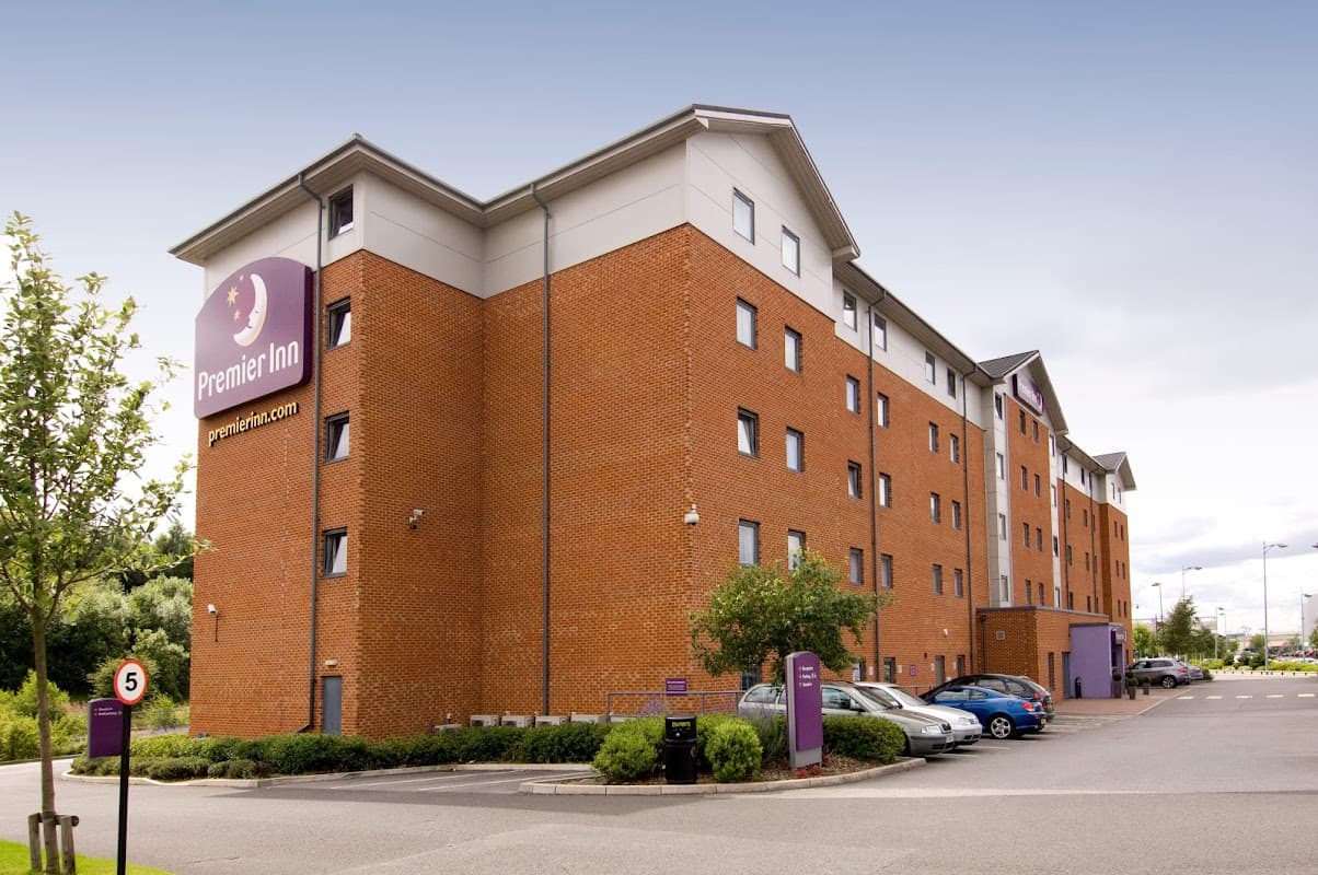 Accommodation at Premier Inn Castleford (Xscape, M62 J32) hotel in castleford