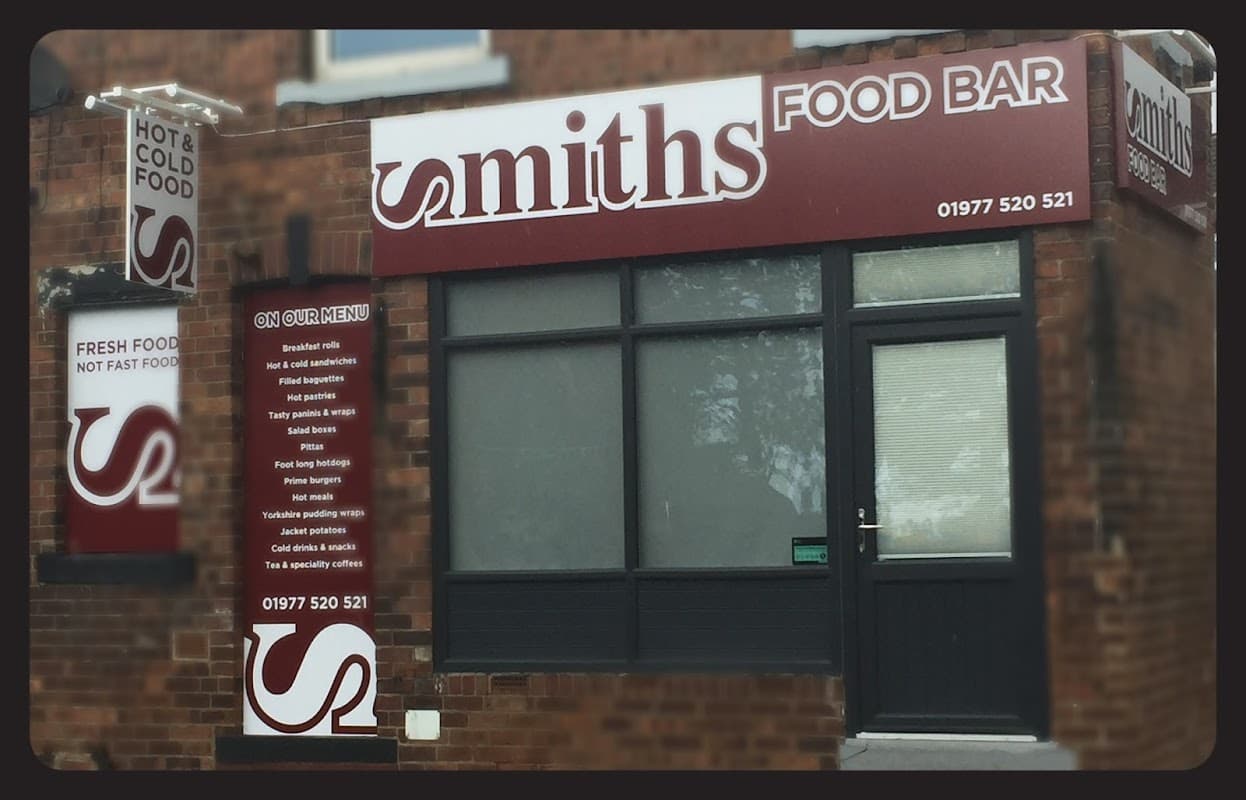Smiths Food Bar (Castleford) - Takeaway in castleford