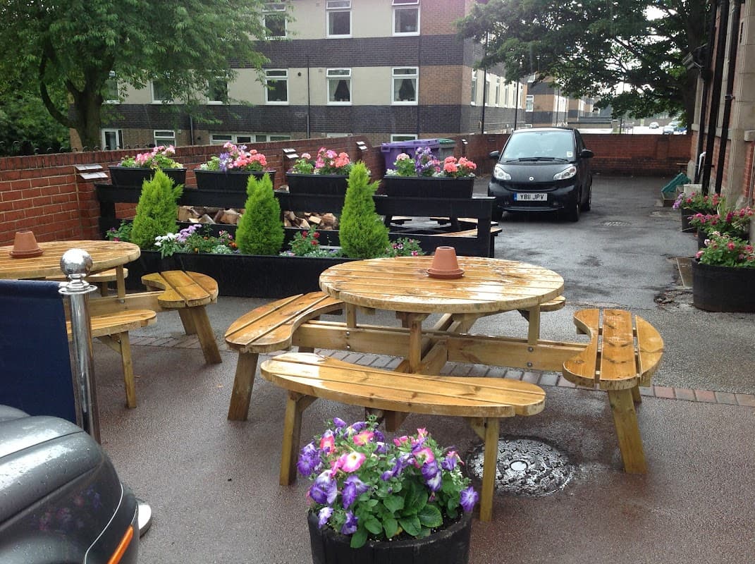 Food & drink at The Magnet in castleford