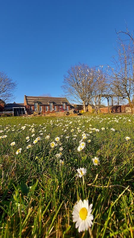 Vicars Court - Community Centres in castleford