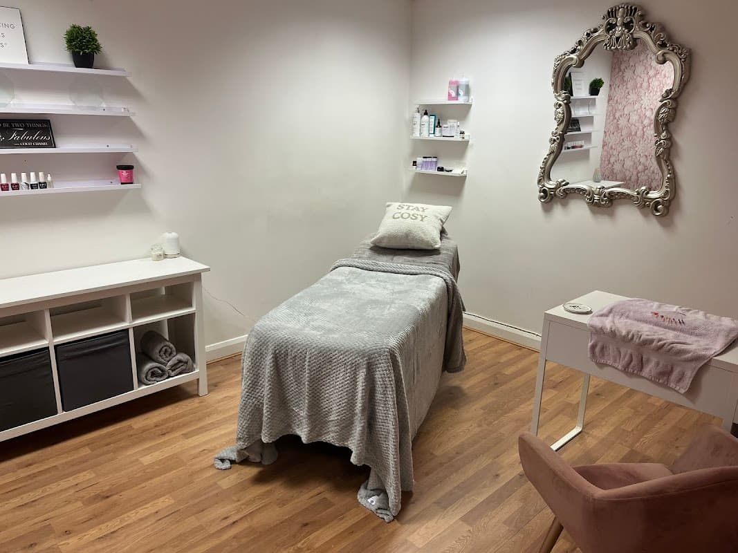 Dragonfly Beauty and Holistic - Beauty Salons in catterick bridge