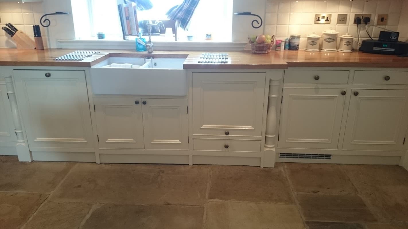 G J S Decorating - Painters & Decorators in catterick bridge