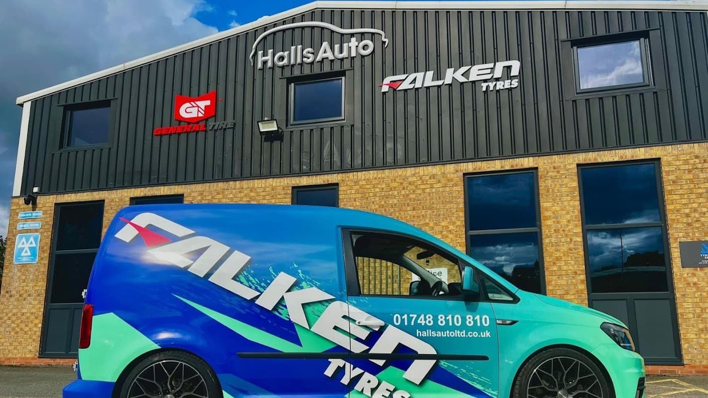 Halls Auto Limited - Garages in catterick bridge