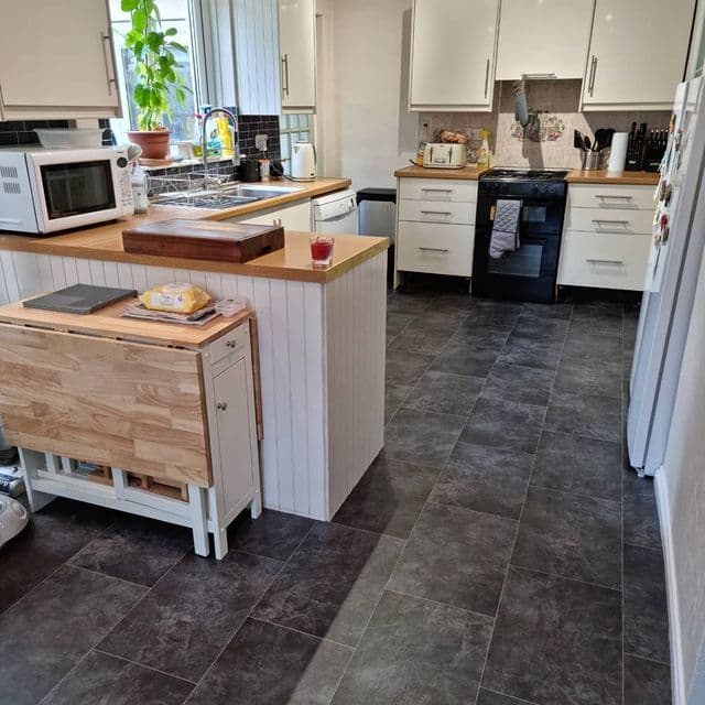 Hallas Flooring - DIY Stores in chapel allerton