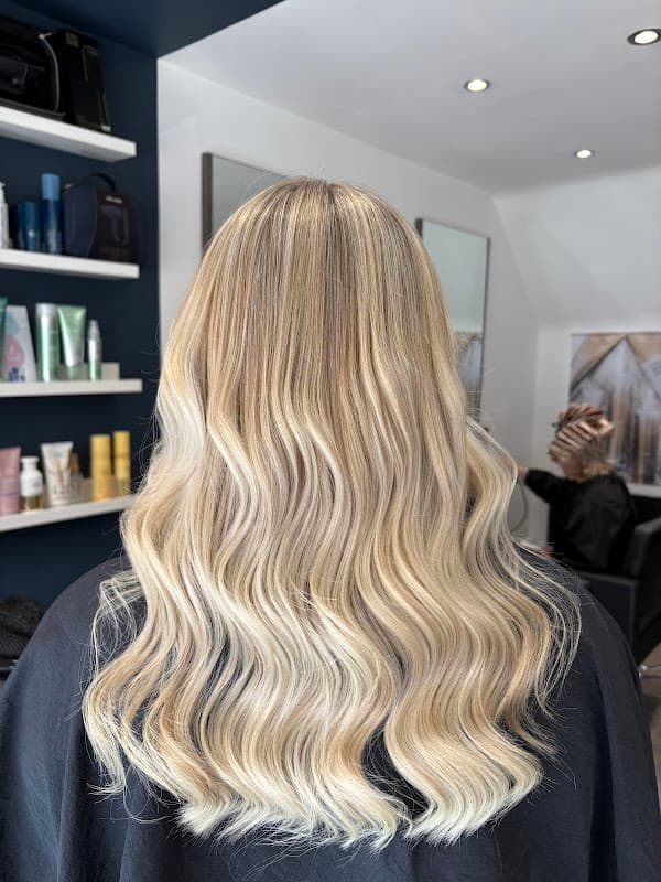 MeganBracewellHair - Hair Salons in cleckheaton