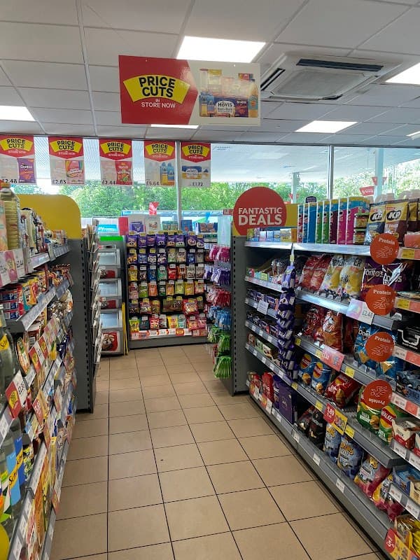 Londis - Corner Shops in colton