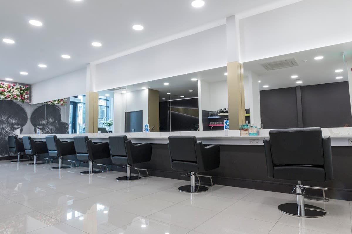 Room97 Creative Hairdressing - Hair Salons in colton