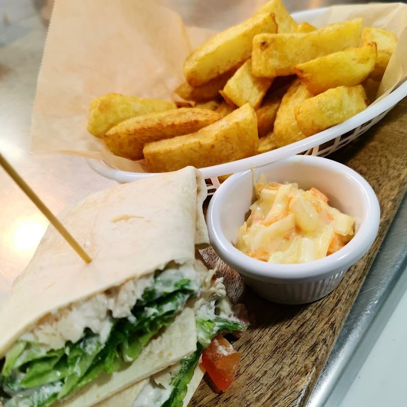 Cafe Charlie's Cafe Harrogate Court in conisbrough