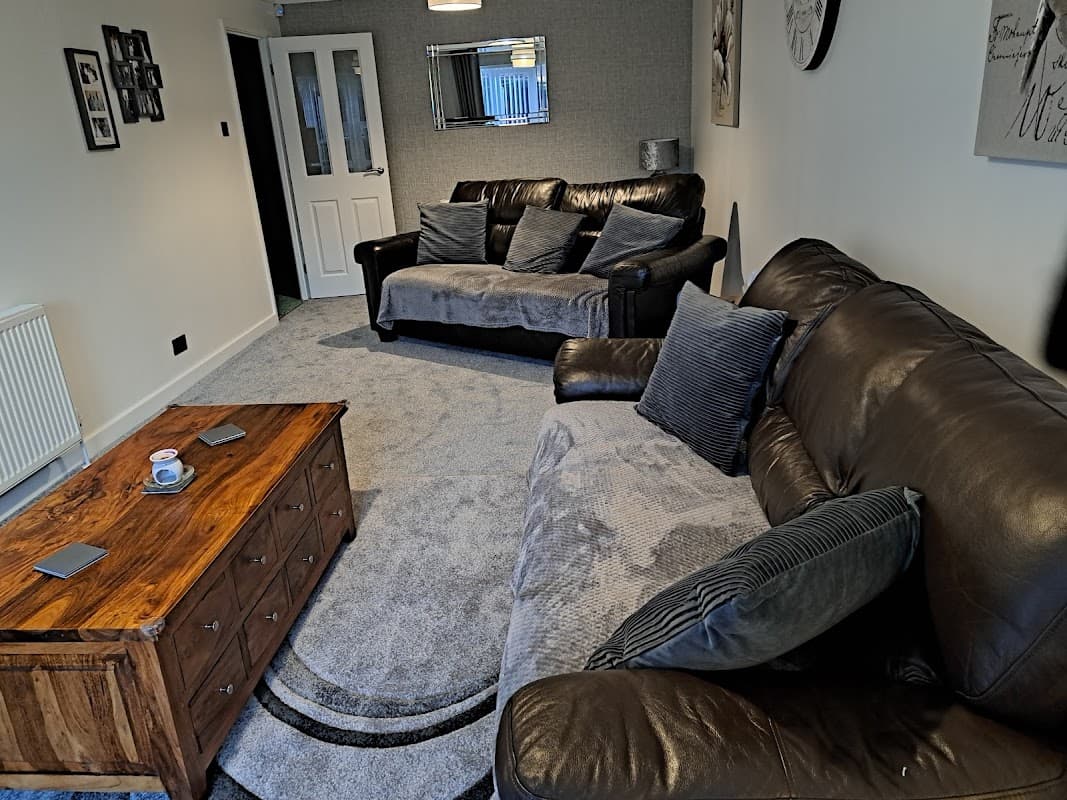 Dadswell Geoff Ltd - Homeware in conisbrough