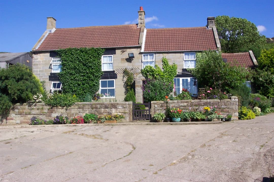 Accommodation at Crake Trees Manor in garsdale railway station