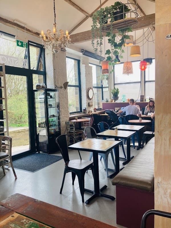 Cafe Millstack cafe in cross roads