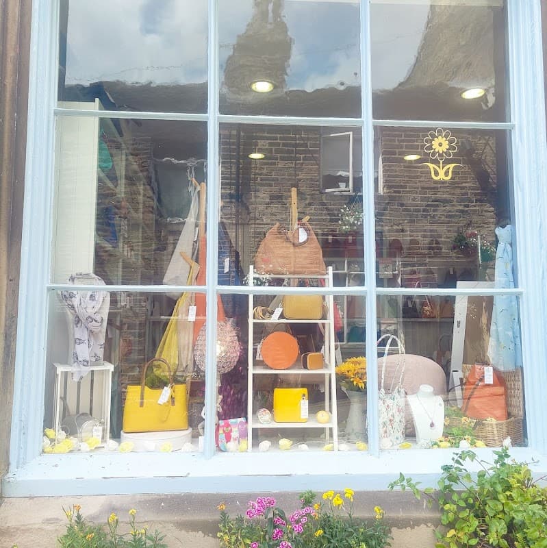 Sian Alison Designs - Jewellers in cross roads