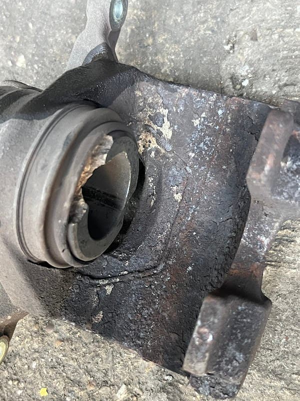 Bullseye Motorist Centre - Car Parts in darnall