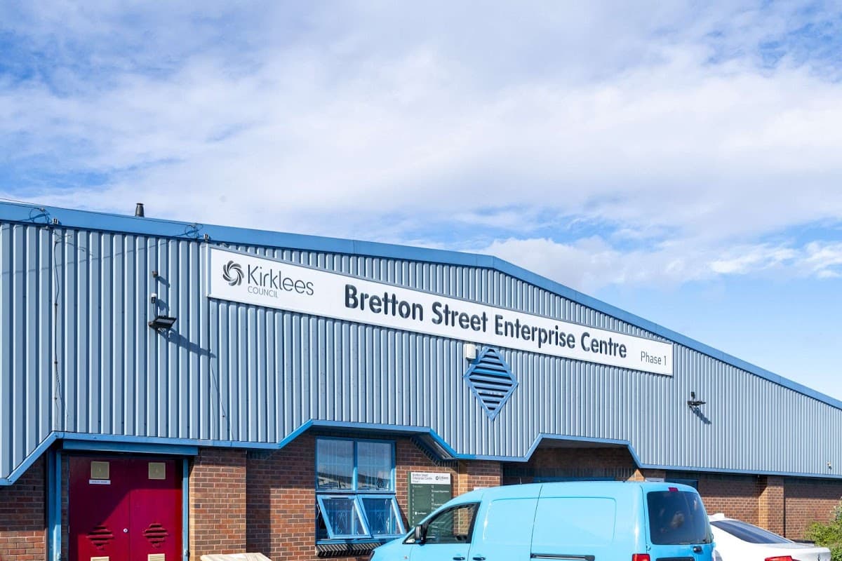 AAA Furniture - Furniture Shops in dewsbury