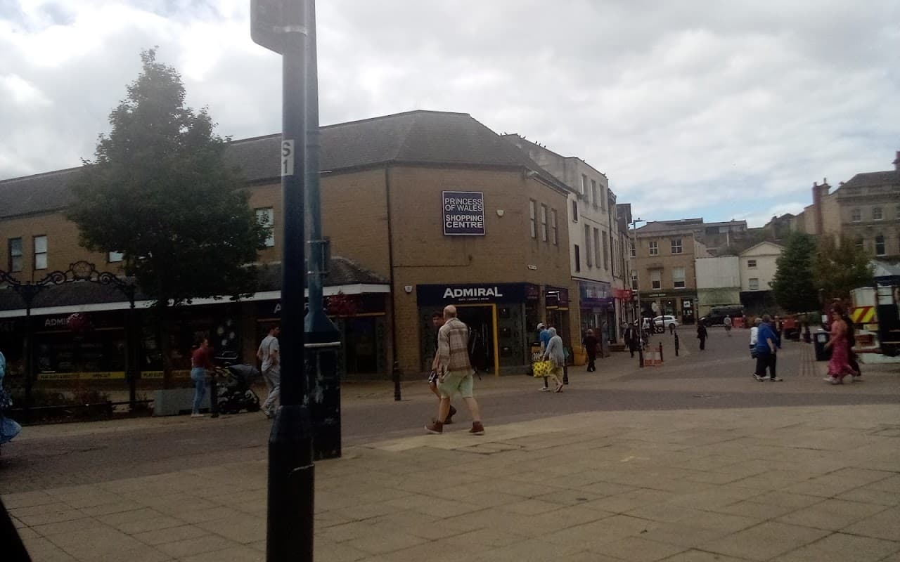 Admiral Casino: Dewsbury - Casinos in dewsbury