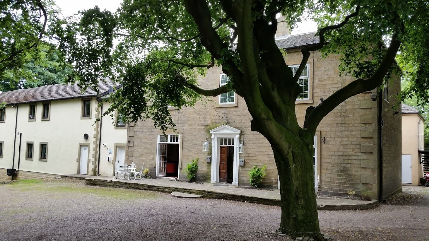Accommodation at Healey House Hotel in dewsbury