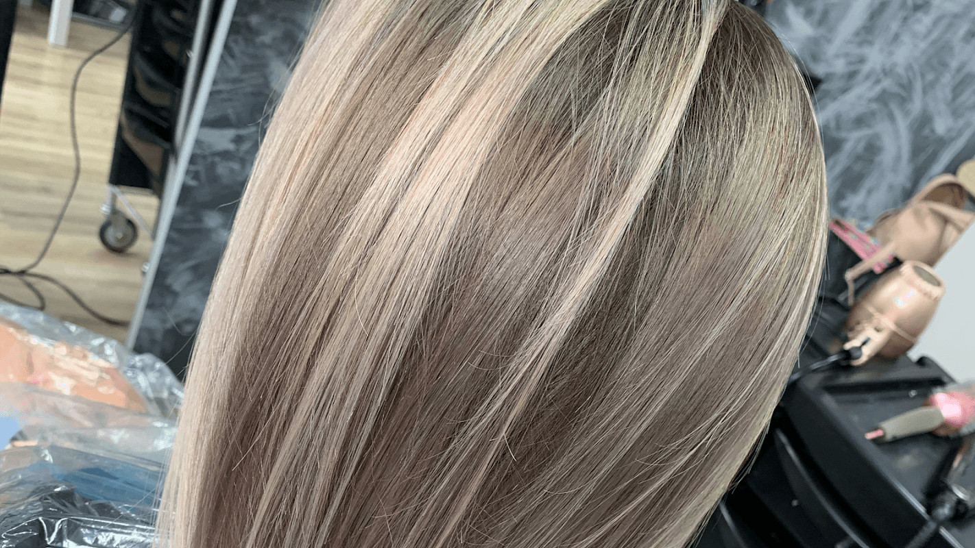 Natalie's Hair Salon - Hair Salons in dewsbury