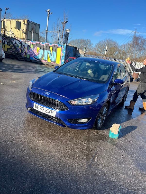 Spot On hand car wash - Car Washes in dewsbury