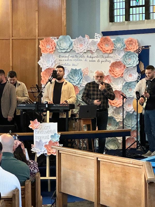 Biserica Sfânta Treime Doncaster - Churches in doncaster