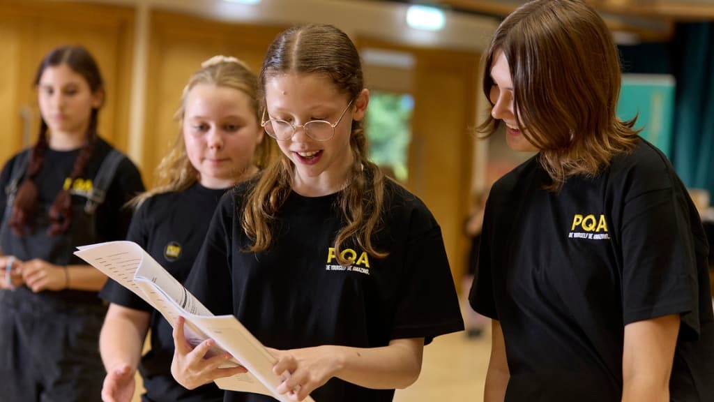 Pauline Quirke Academy of Performing Arts Doncaster - Cultural Centres in doncaster