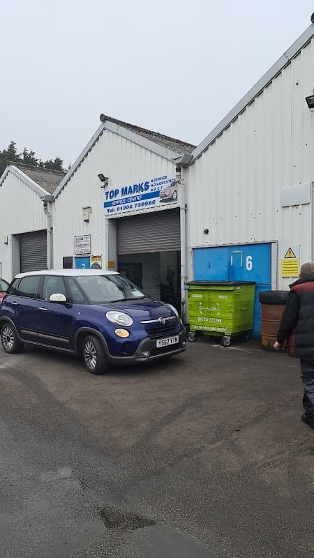 Top Mark Service Centre - Garages in doncaster