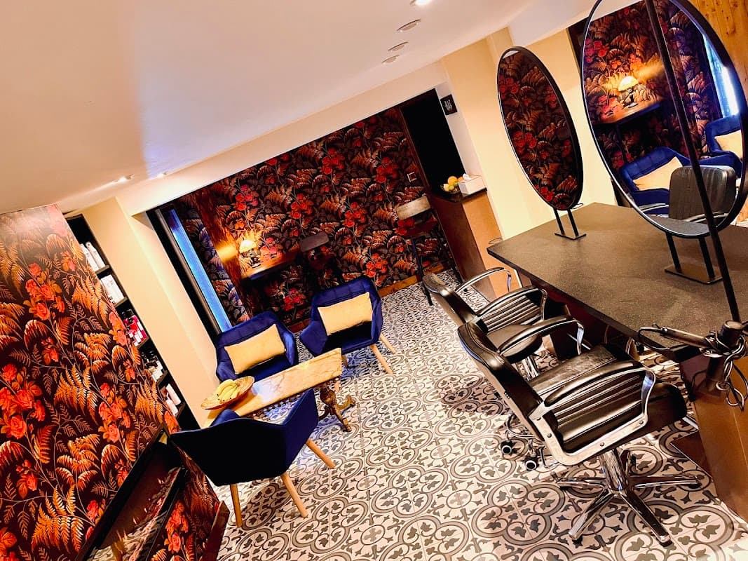 Priestley’s Salon - Hair Salons in exley