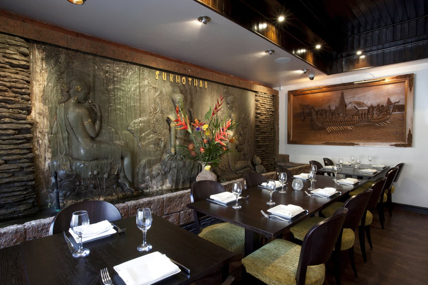 Sukhothai Chapel Allerton - Family Attraction in leeds