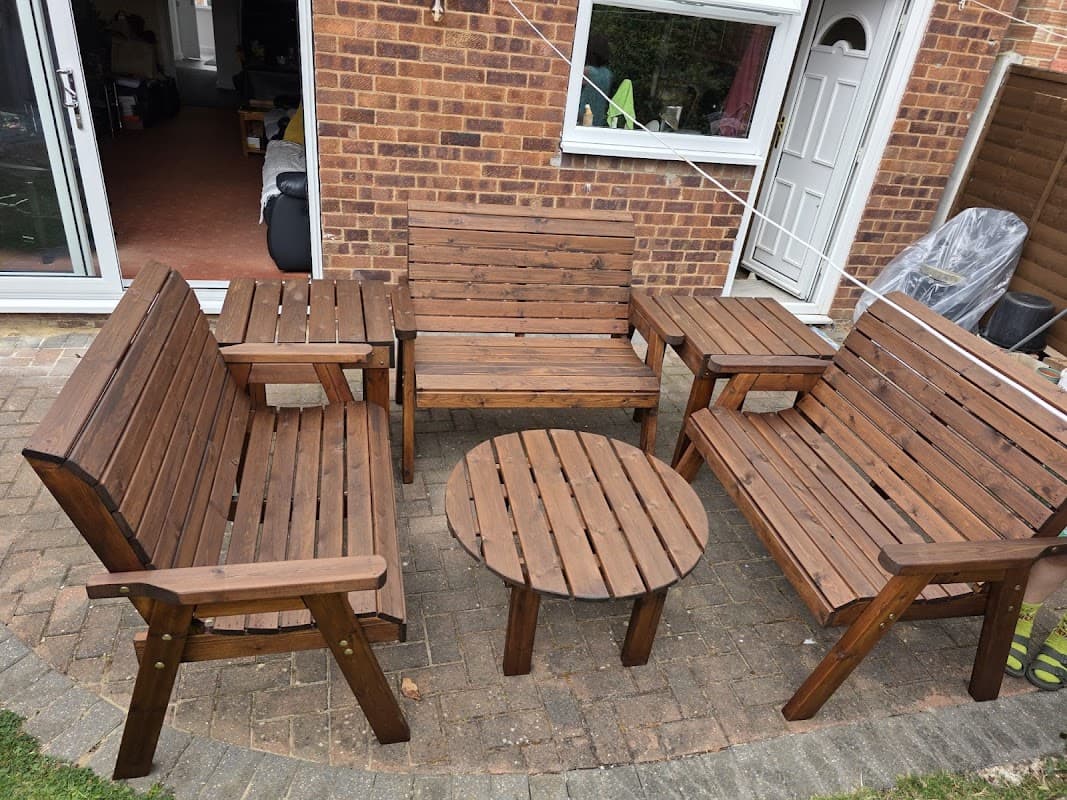 Leeds Bradford Handyman With A Van - Removal Companies in farsley