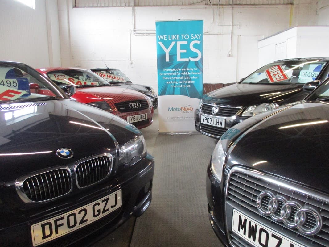Pudsey Service Centre - Car Dealers in farsley