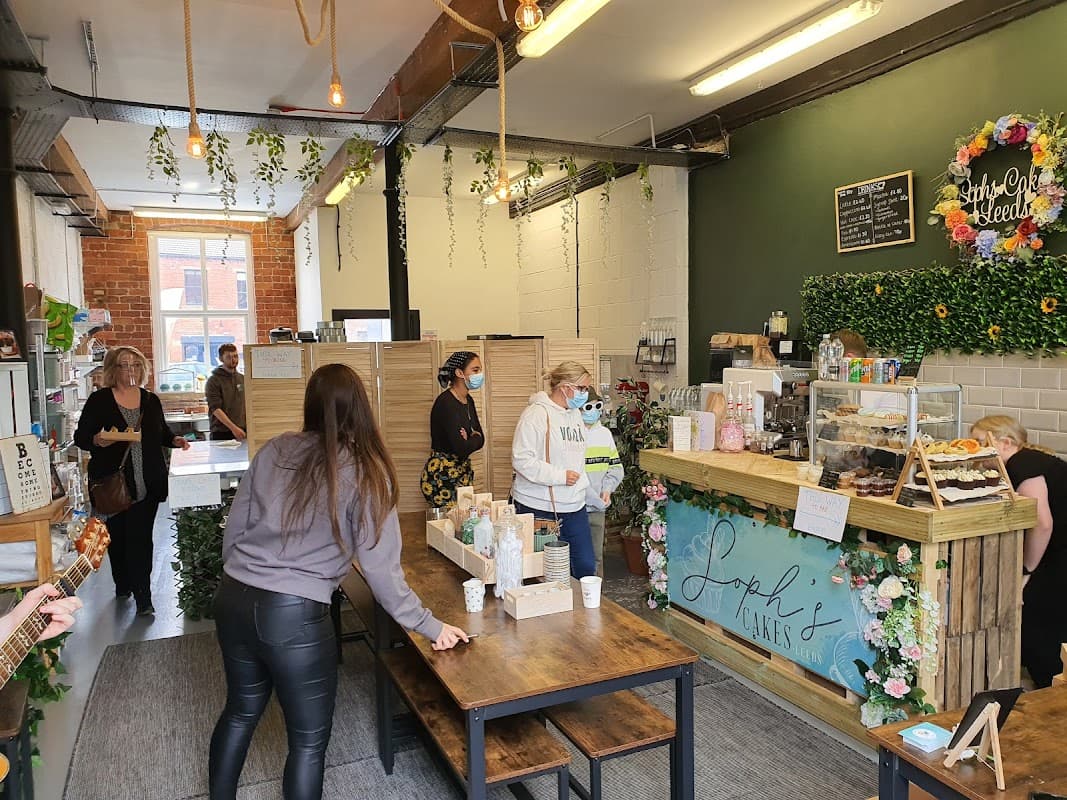 Soph's Cakes Leeds - Bakers in farsley