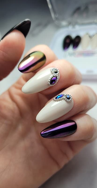 Aneta's Beauty - Beauty Salons in featherstone