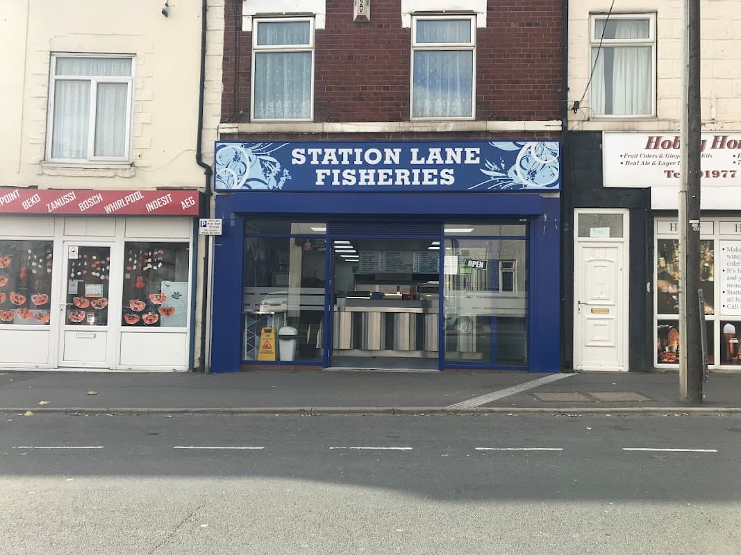 Dining at Station Lane Fisheries in featherstone