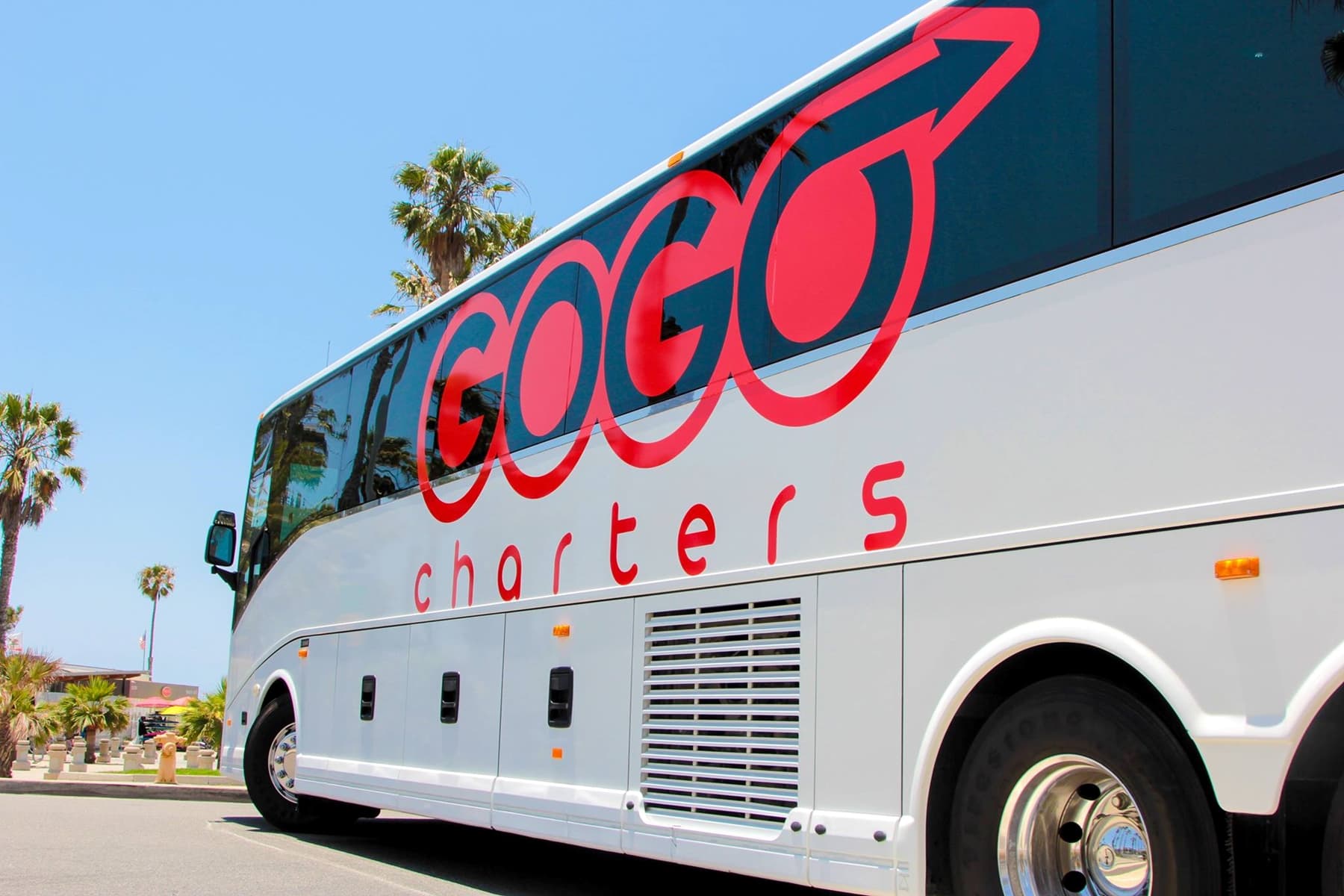 GOGO Coach Hire Manchester - Tour in marsden