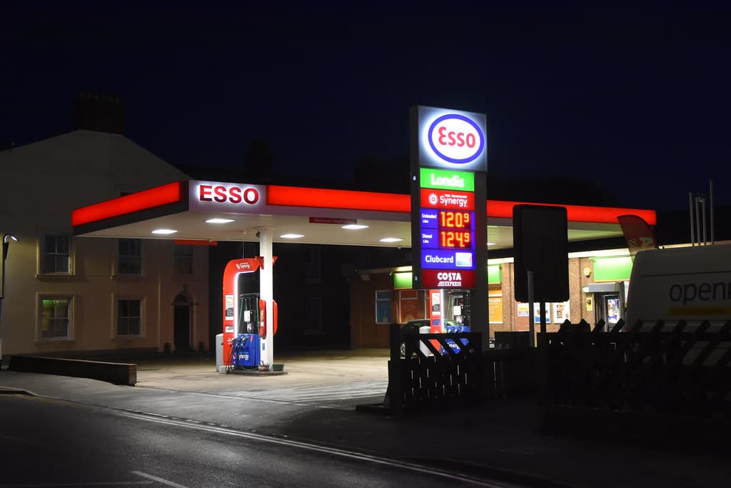 Eling Ltd - Petrol Stations in great driffield
