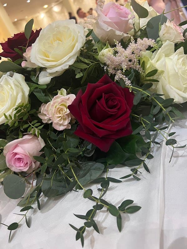 Harveys Funeral Flowers - Florists in greenhill