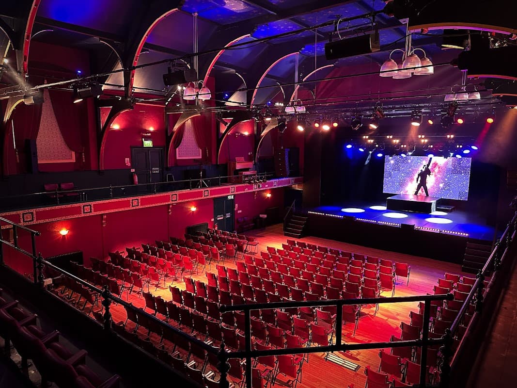 Yeadon Town Hall Theatre - Theatre in guiseley