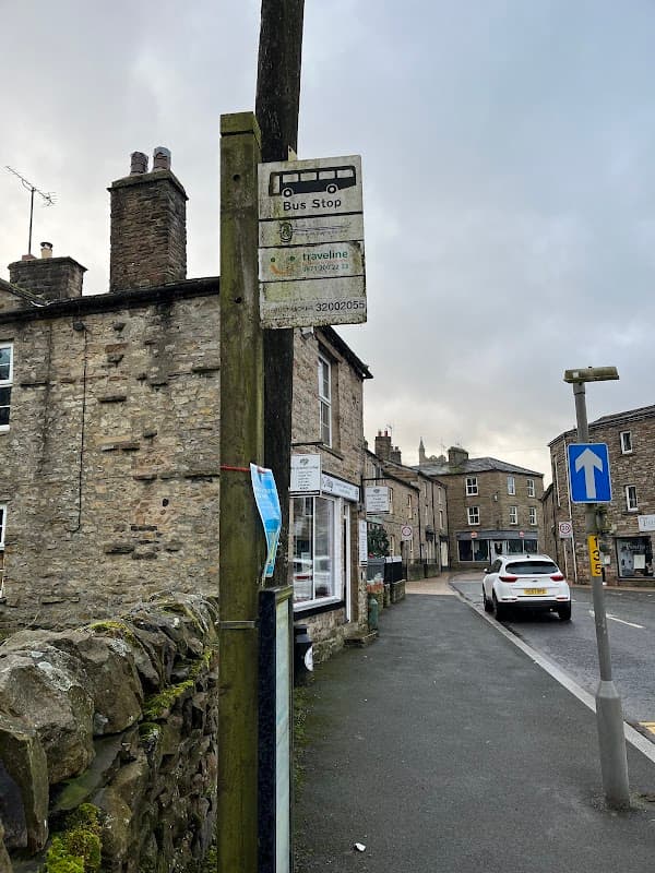Hawes Post Office - Bus Stops in hawes