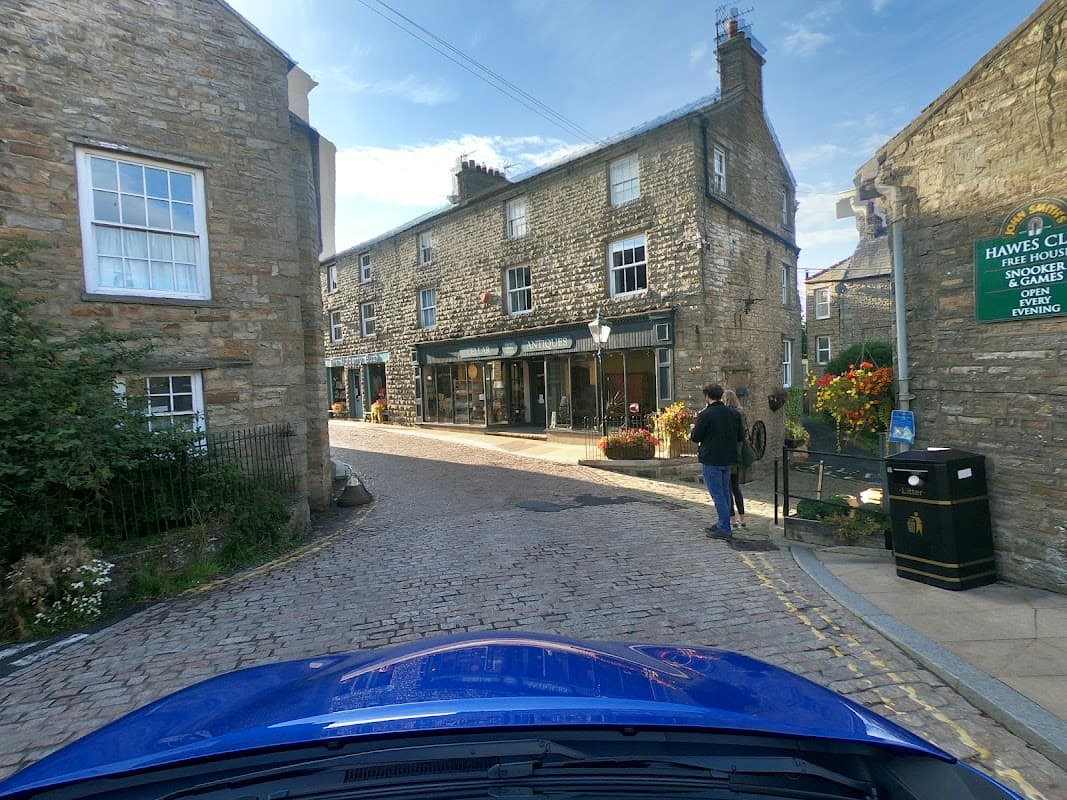 Penn Lane - Bus Stops in hawes