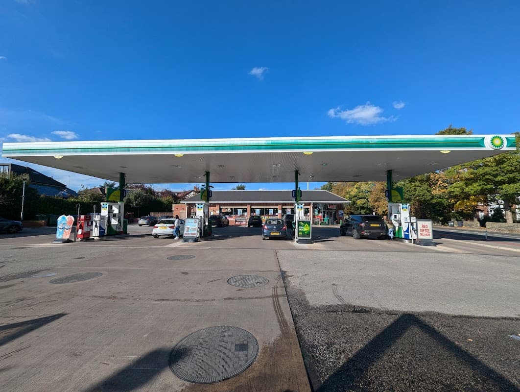 bp - Petrol Stations in headingley
