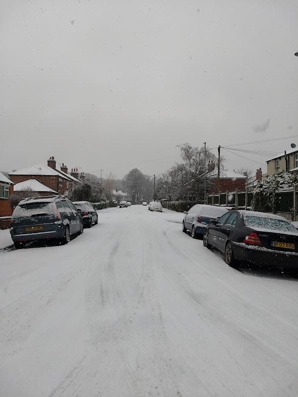 Bus Stop at Langdale Avenue - Bus Stops in headingley