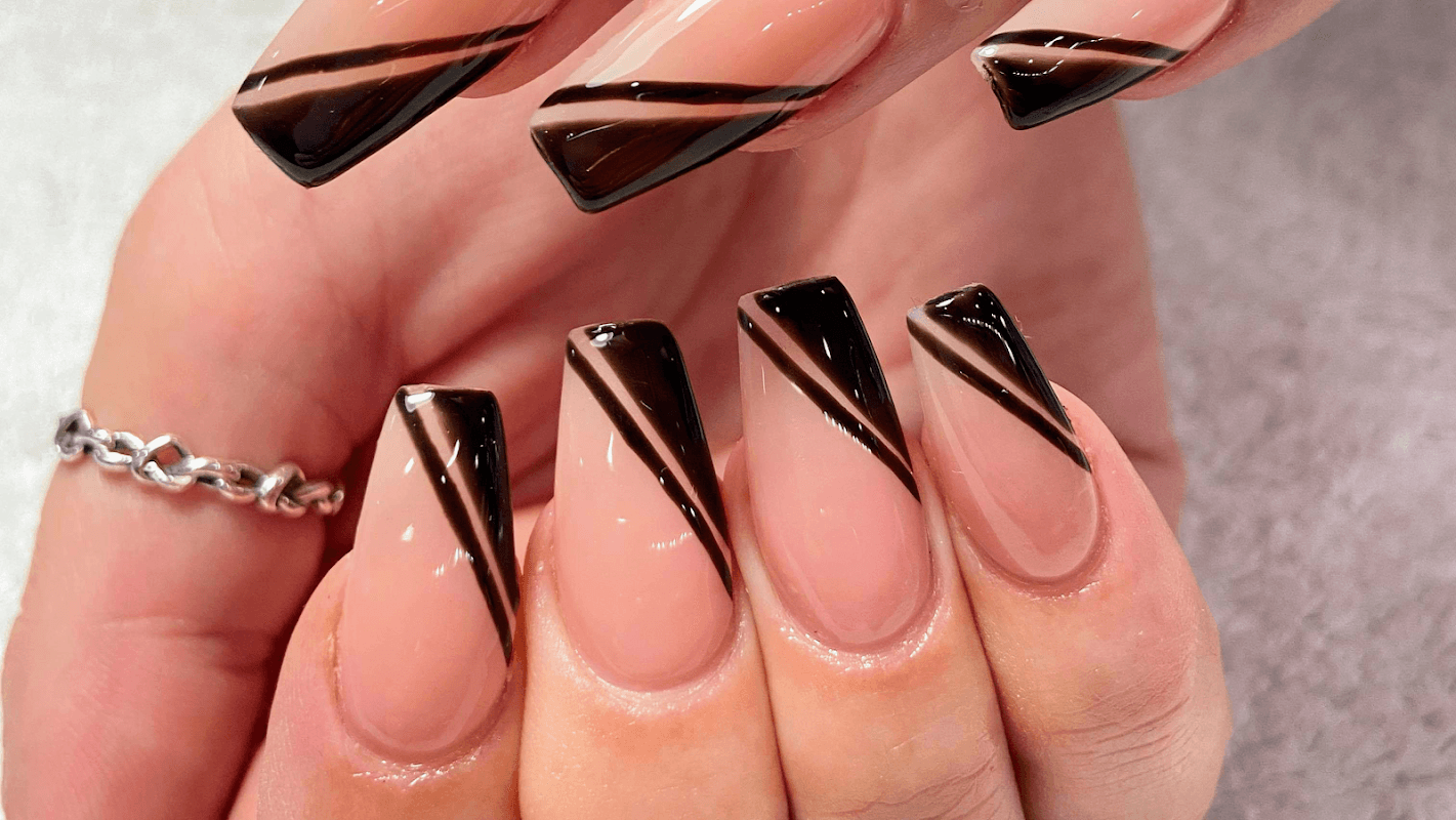 Charming Nails - Nail Salons in headingley