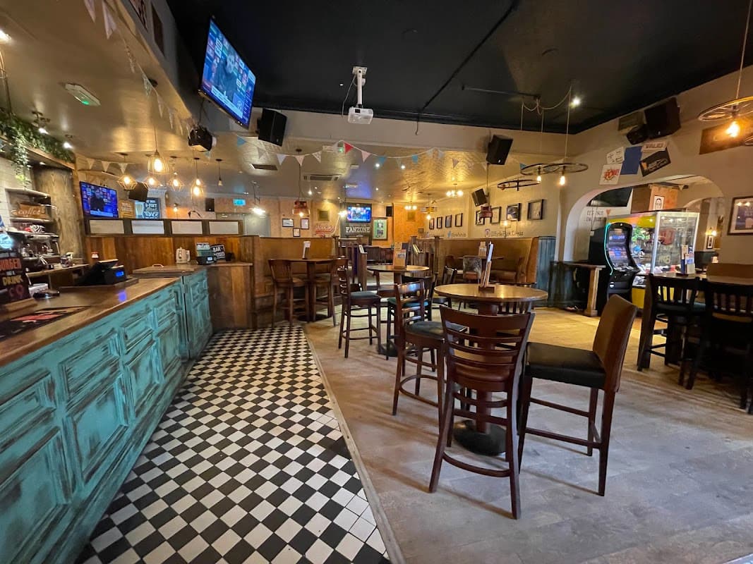 Food & drink at Hyde Park Hotel in headingley