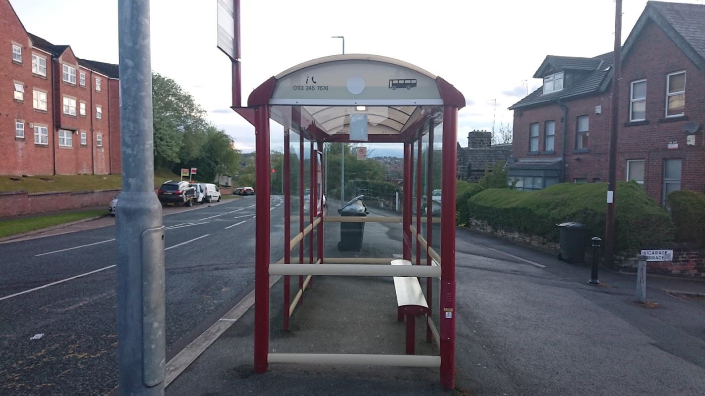 Kirkstall Lane Headingley Station - Bus Stations in headingley