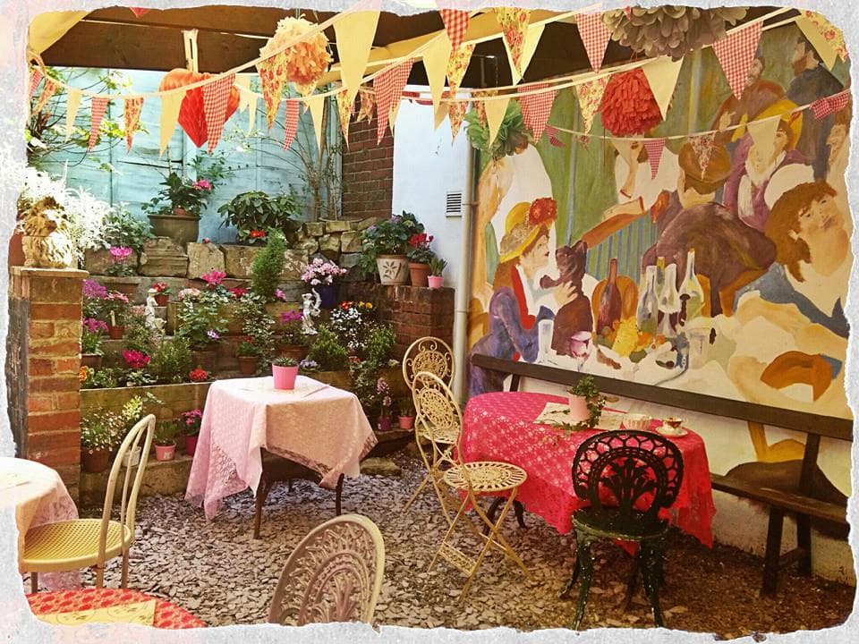 Sunshine Bakery - Bakers in headingley