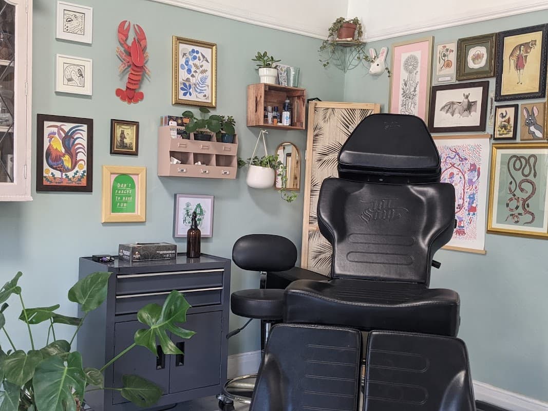 The Aviary - Tattoo Parlours in headingley